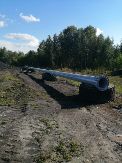 Мунайский разрез, с. Сузоп, Алтайский край — Прожекторные мачты ВМО